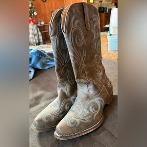 Roper Women's Beige and Teal Boots. Only worn once!